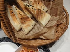 -香山湖渔家大院