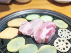 -唯成•韩国炭火烤肉 유성고기