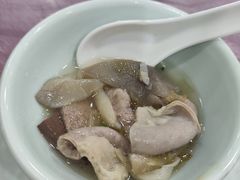 -卢六川汤肉(南方花园店)