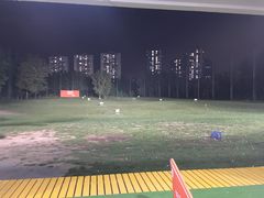 -北京鸿华高尔夫练习场