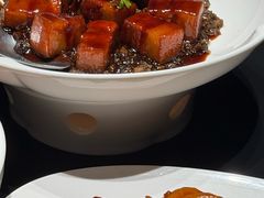 -铜锣湾·有麝自然香(渝北财富中心店)