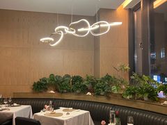 -斯普汇生蚝牛排馆(中骏世界城店)