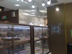 面包甜点陈列柜-奈雪的茶(华侨城创意园店)