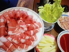 -沸炉重庆老火锅(军事博物馆店)