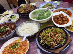 -洪霞餐馆