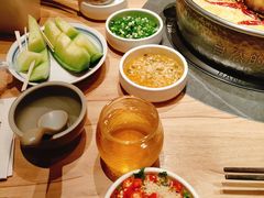 -巴奴毛肚火锅(龙湖锦艺城店)