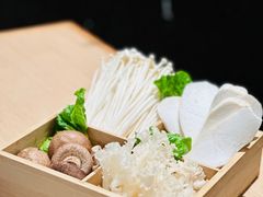 -椰子不语 椰子鸡火锅(淮海店)