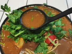 -肥汁米蘭香港米线(长宁来福士店)