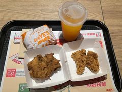 -肯德基(东安路站店)