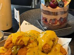 -W COLLECTIVE  DESSERT SHOP