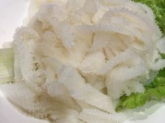 -虾弄弄海派小龙虾·牛羊蝎子火锅