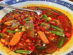 青椒毛血旺-百年神厨·地道川菜(清江西路店)