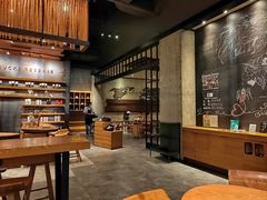 大堂-星巴克臻选(深圳罗湖万象城店)