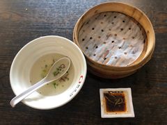 -新龍袍蟹黄汤包(南京东路店)