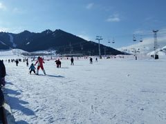 -丝绸之路山地度假区滑雪场