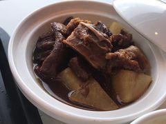 招牌红烧牛腩-百事佳烧鸭牛腩(上海虹桥站店)