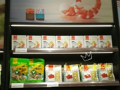 -良品铺子(五角场万达店)