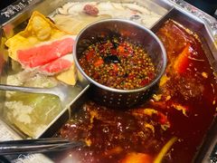 -陆派巴倒烫火锅(城东店)