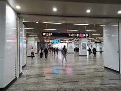 -汉中路(地铁站)