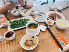 -裕记烧腊连锁餐饮(国商分店)