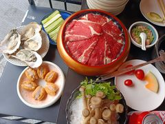 -牛牛和牛海鲜粥底火锅(长虹国际城店)