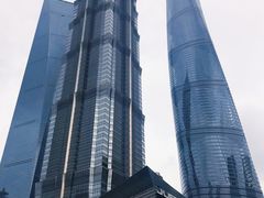 -陆家嘴空中步行连廊