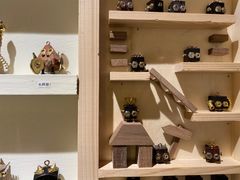 -LADY FAFA(巨鹿路陕西南路路口店)