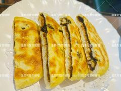 -东口码头·烧鸽子·鱼头泡饼·地方菜(金鹰悦城店)