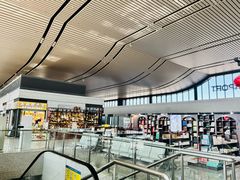 -敦煌莫高国际机场