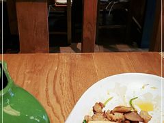 -云海肴·汽锅鸡·云南菜(天山百盛优客店)