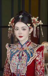 -莫小姐婚纱