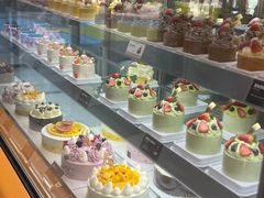 -罗森尼娜(德思勤店)