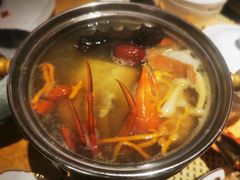 -雍和会海鲜姿造自助(湖东路店)