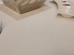 -龙虾酒吧扒房(宁波香格里拉店)