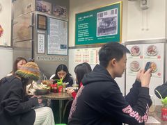 -万利洪记粉面美食