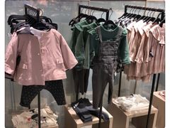 -ZARA(世贸天阶店)