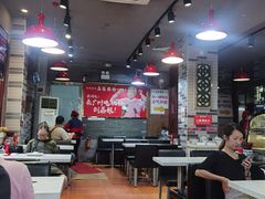 大堂-荔银肠粉(建六店)