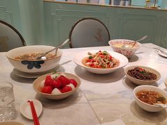 -孔雀云贵川·融合菜(长宁来福士店)