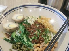 -桂在香知桂林米粉(红博中央公园店)