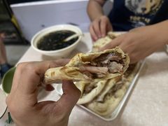 -宝光熏肉鞋底火烧(新街口店)