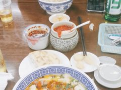 -崇德楼水盆牛羊肉泡馍馆(文艺路店)