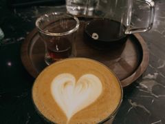 澳白-大酉·M Coffee(北京美术馆店)