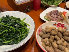 -琥珀老六龙虾(四里河店)