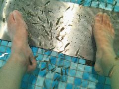 -涨巢·潮玩水疗局