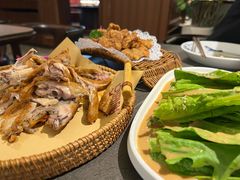 -前海沿·青岛菜(大拇指广场石老人店)