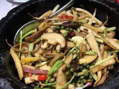 -味+新京宴·烤鸭·北京菜(创意谷店)