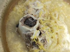 -关东小磨东北菜(上海长风大悦城店)