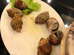 -J Daeng Seafood