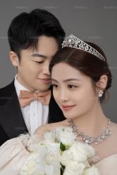 -雪中彩影婚纱摄影·微光艺术中心