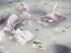 -雪湖煜辰鱼头老店(雪野湖店)